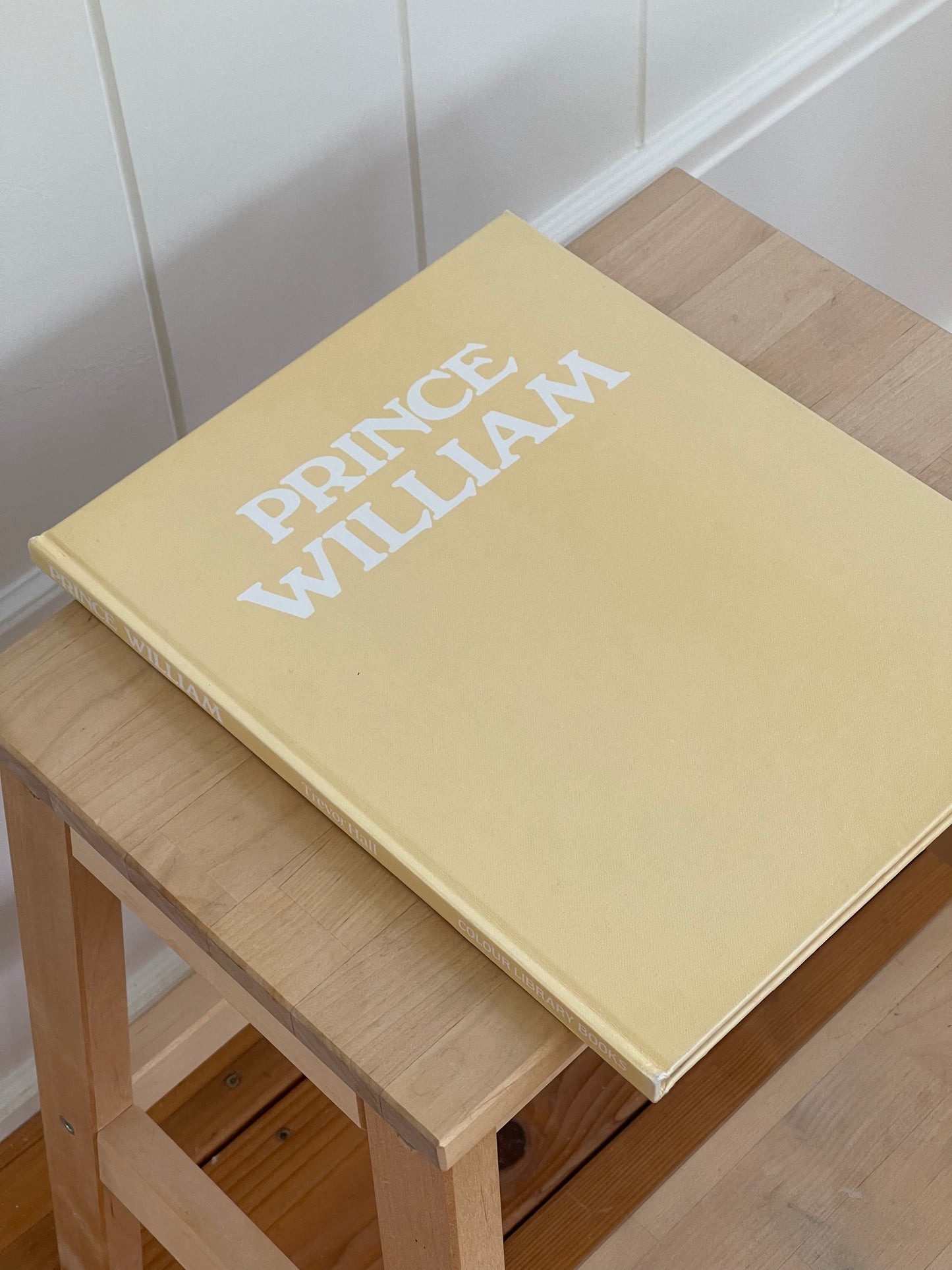 royal heritage series | coffee table books